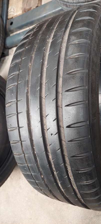 Michelin, vasaras 225/40 R19