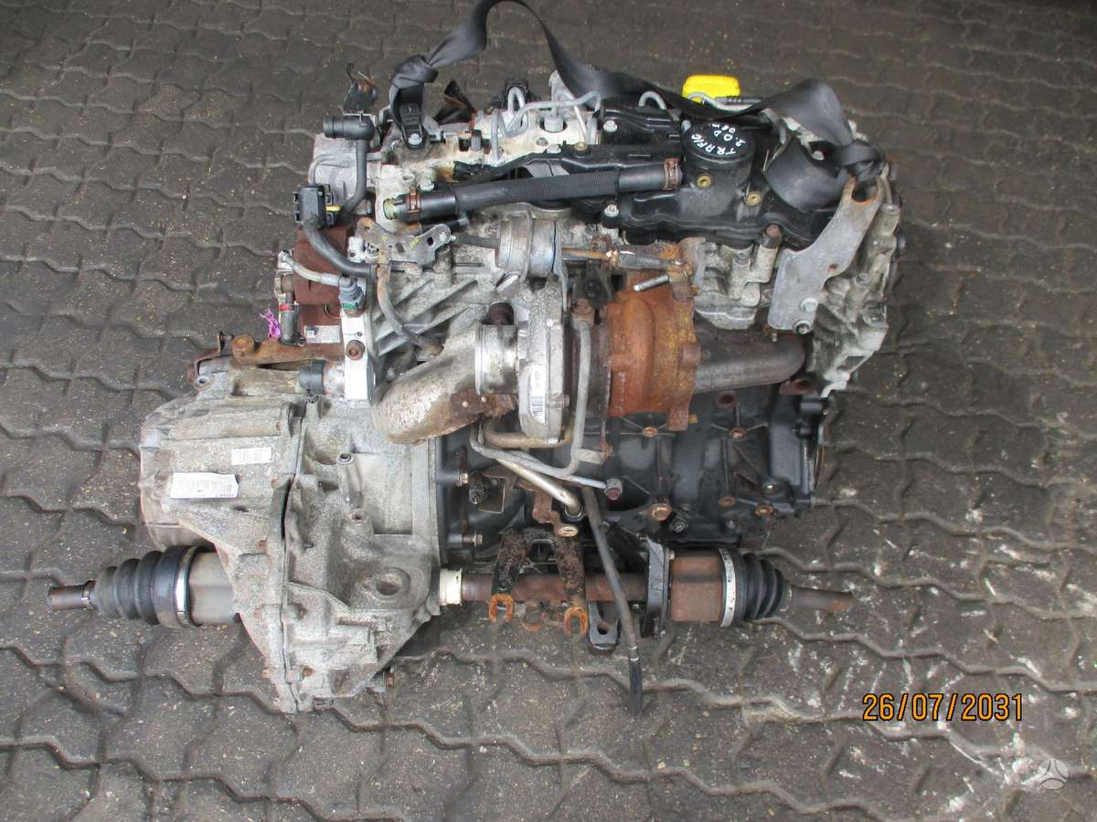 Renault Trafic Variklis 2 0d m9r 780