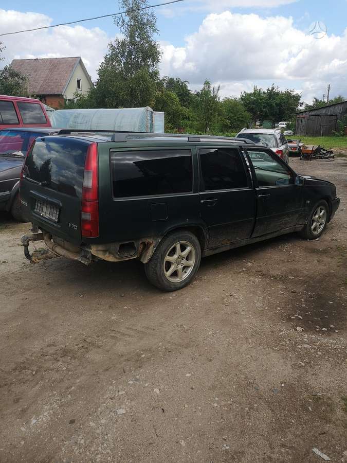 Volvo V70