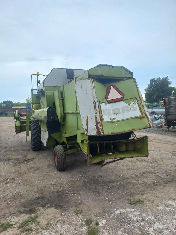 Claas DOMINATOR-76, kombainai