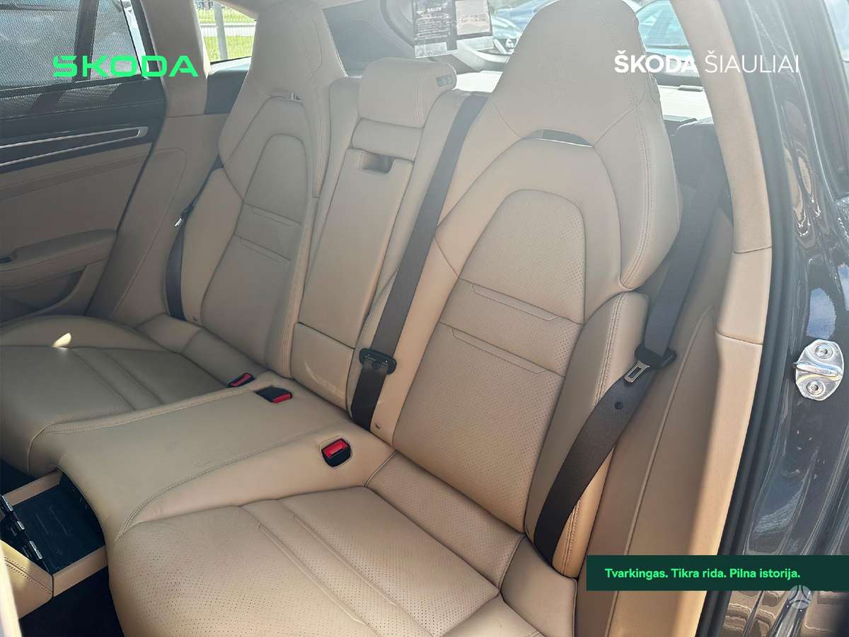 Porsche Panamera, 3.0 l., Универсал