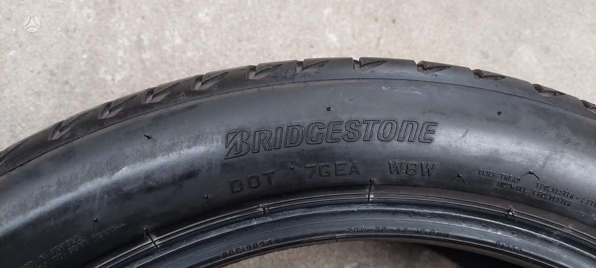 Bridgestone, vasarinės 275/40 R20
