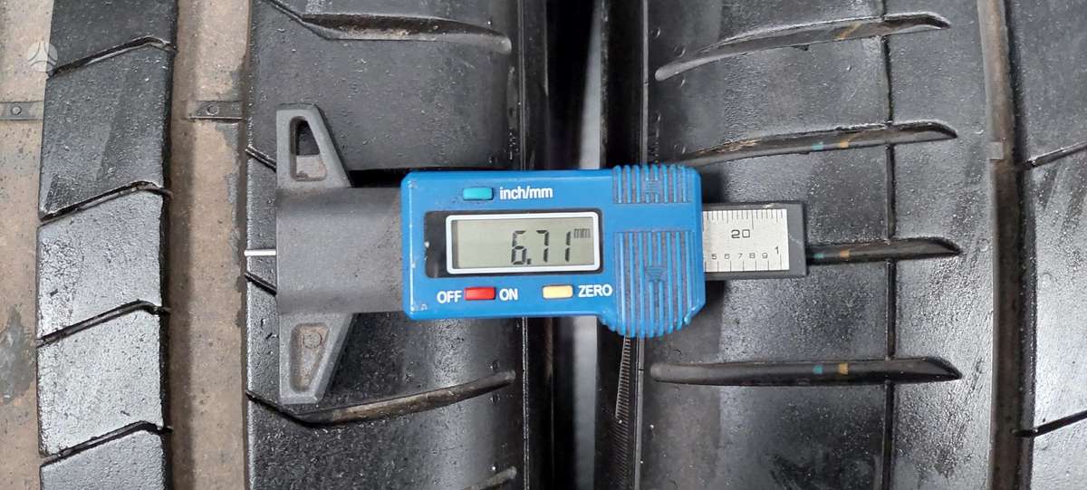 Pirelli, summer 275/40 R21