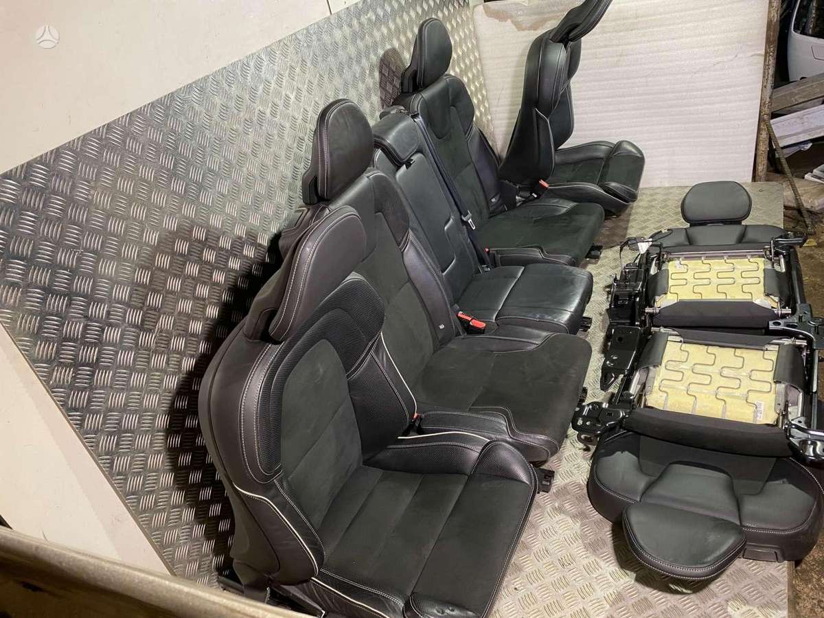 Volvo XC90 детали салона