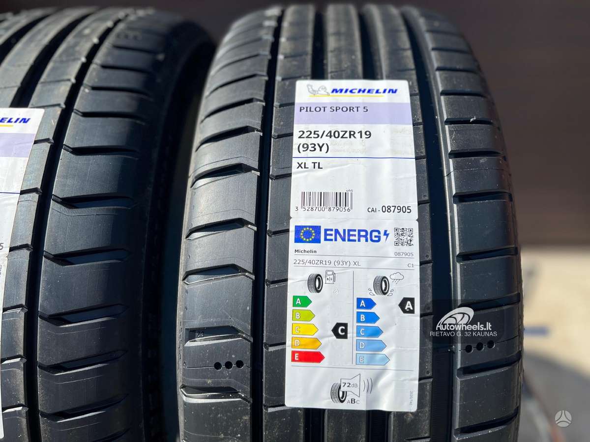 Michelin Pilot Sport 5, summer 225/40 R19