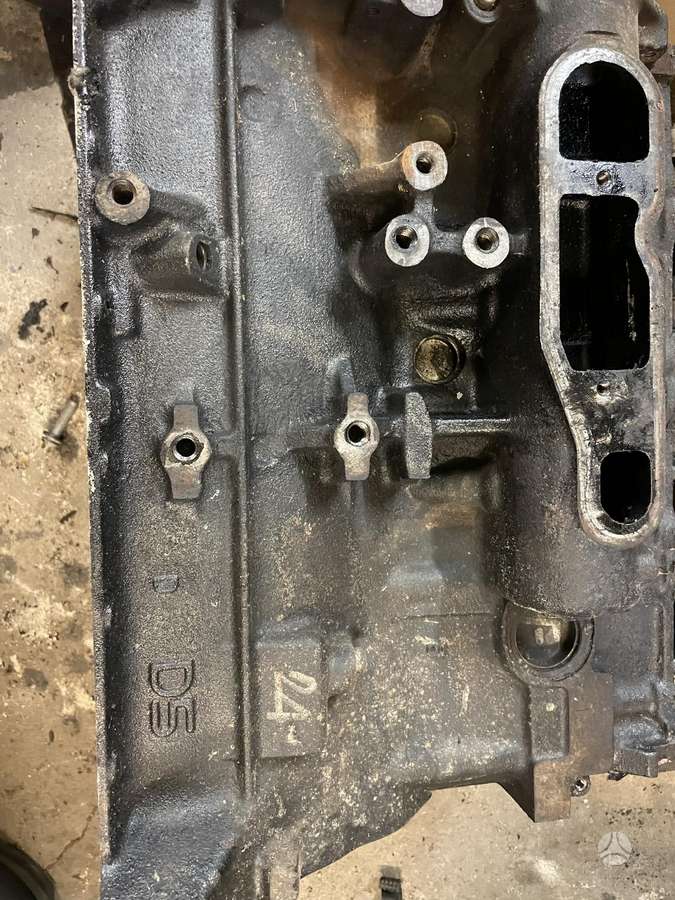 Mitsubishi L200, 4d56, engine block