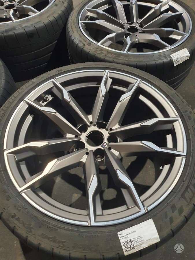 BMW G29, lengvojo lydinio, R19