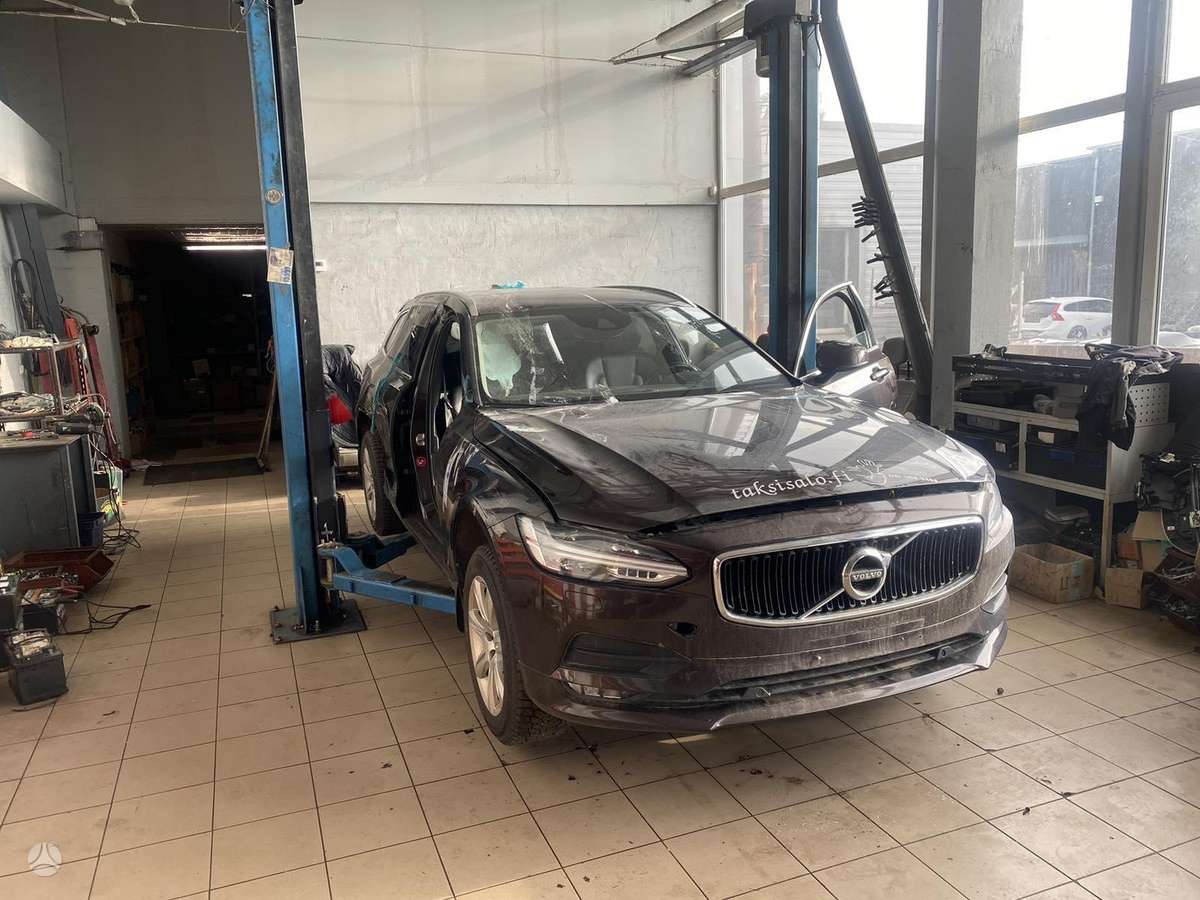 Volvo V90 Komplektinis priekis