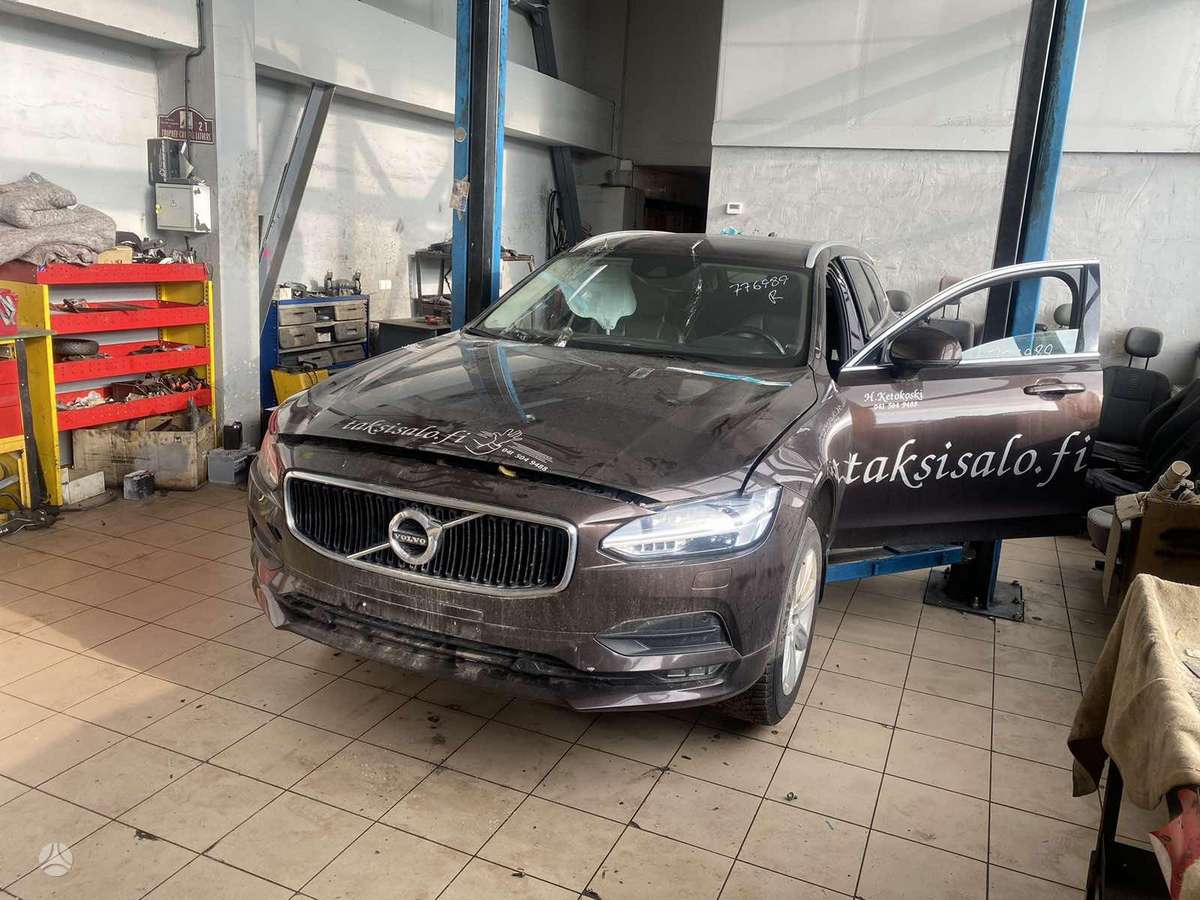 Volvo V90 Komplektinis priekis