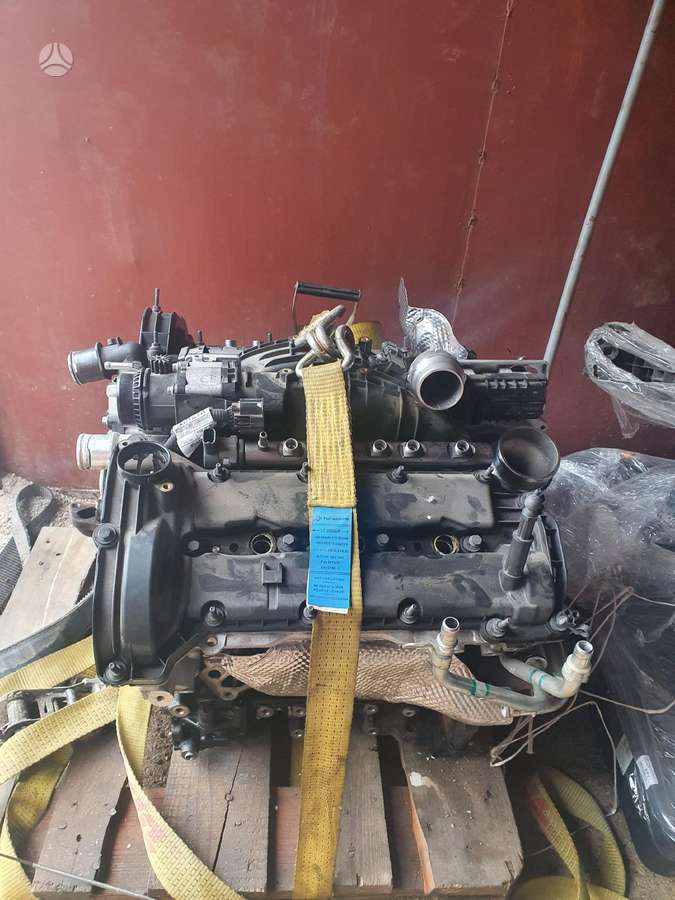 Jeep Grand Cherokee engine parts