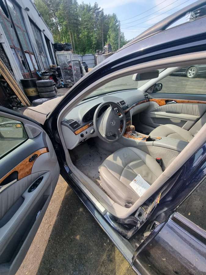 Mercedes-Benz E220 Europa