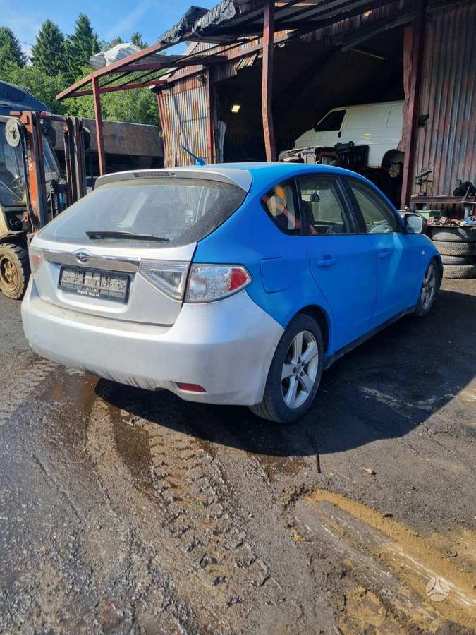 Subaru Impreza Europa variklis dirba graziai