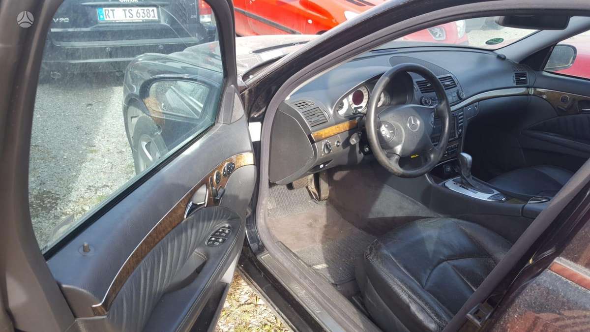 Mercedes-Benz E220 Europa
