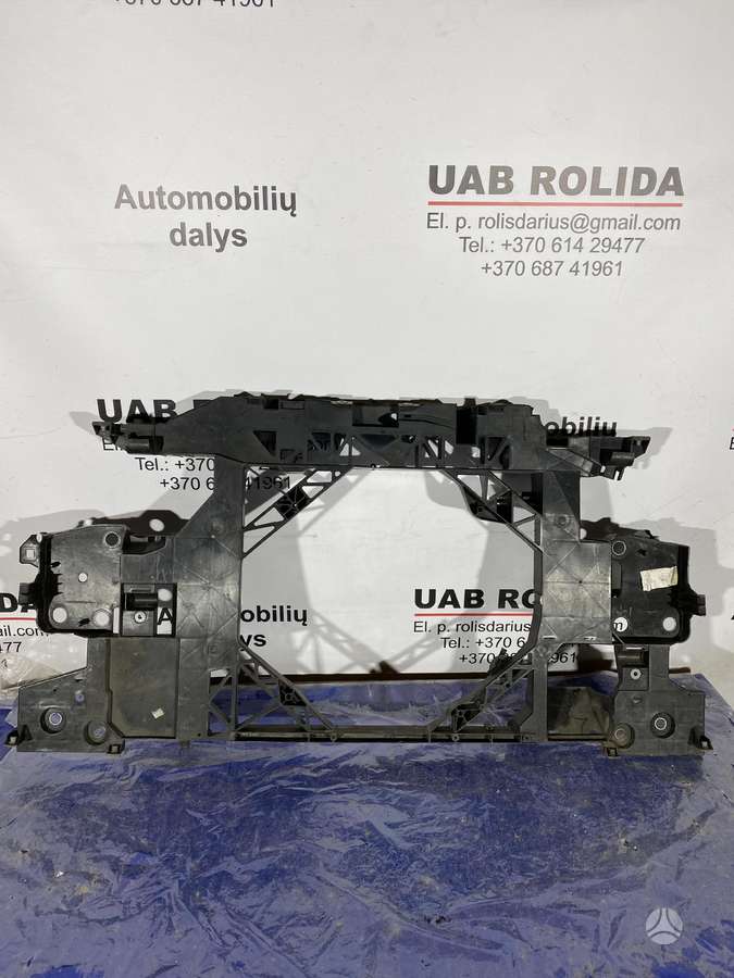 Renault Scenic kėbulo dalys