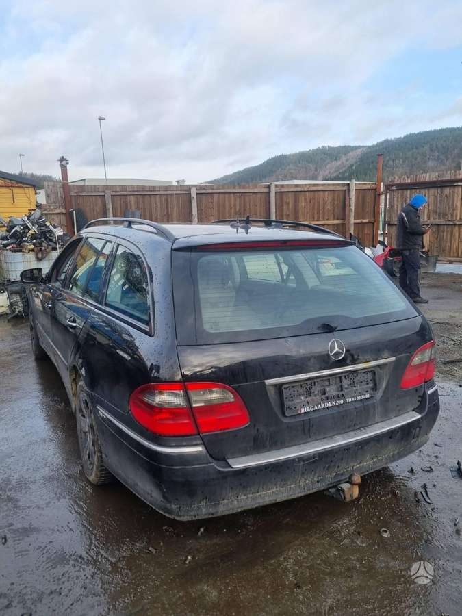 Mercedes-Benz E220 Europa