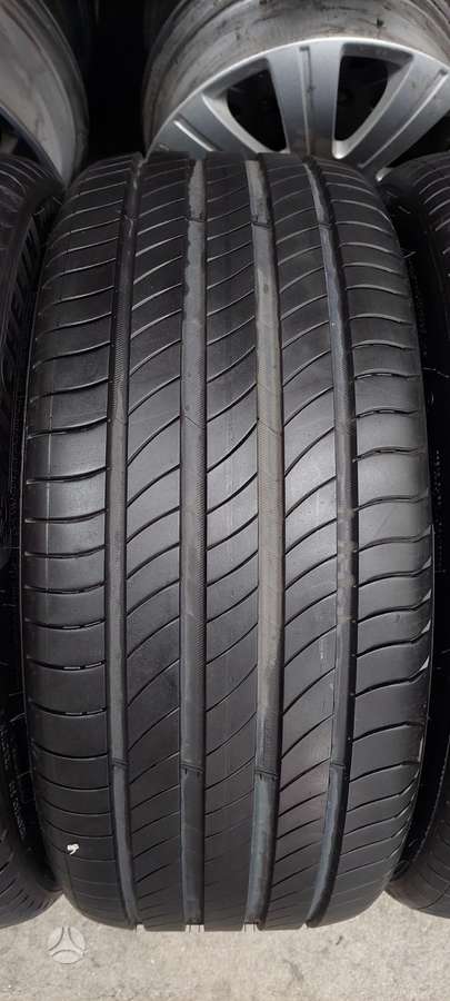 Michelin, summer 235/40 R19