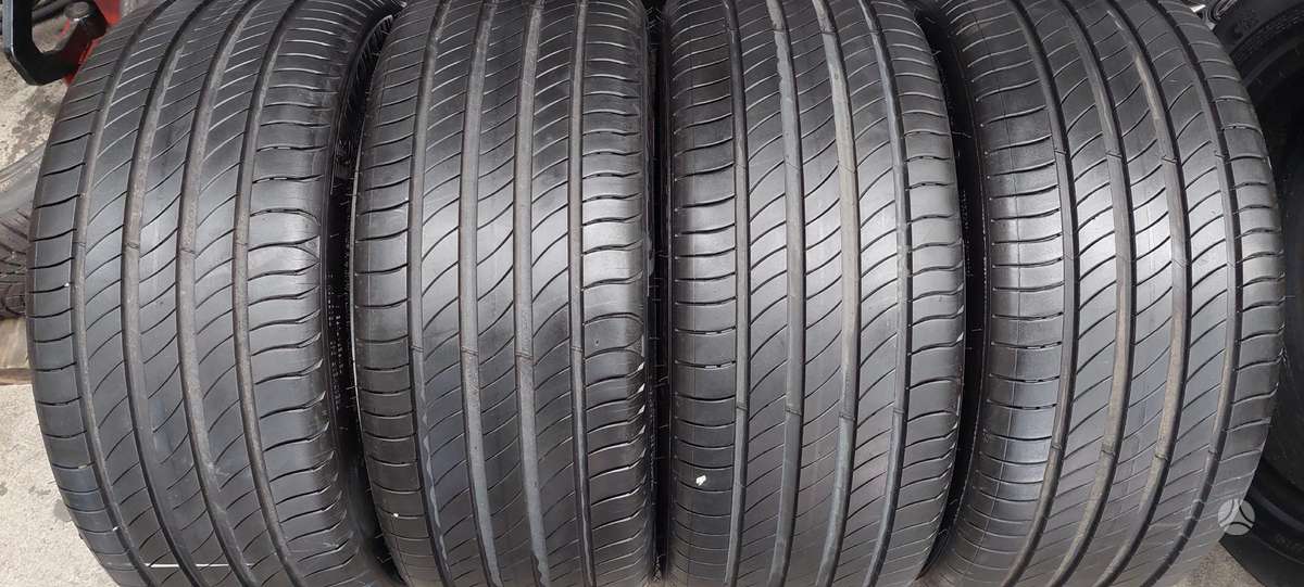 Michelin, summer 235/40 R19