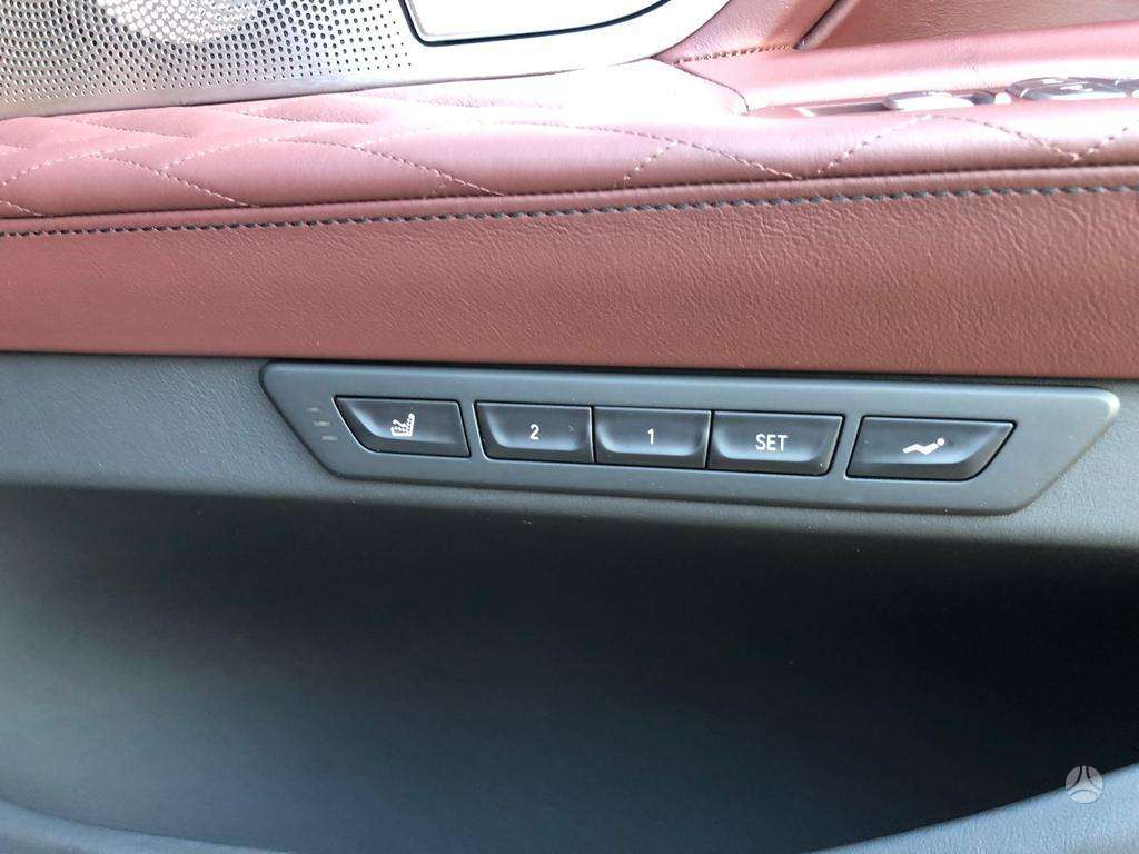 BMW 760, 6.6 l., Лимузин