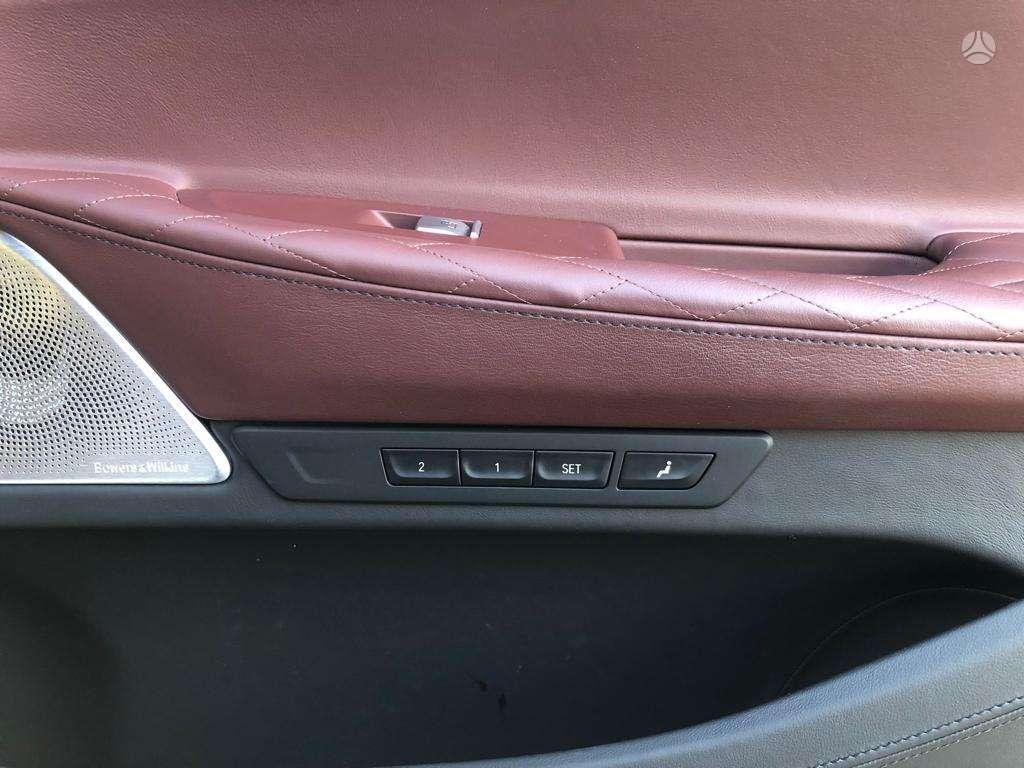 BMW 760, 6.6 l., Лимузин