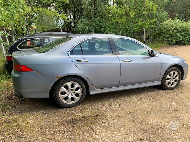 Honda Accord for parts