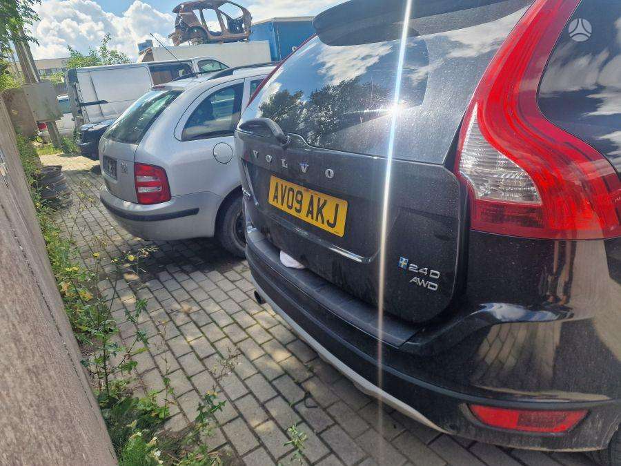 Volvo XC60 dalimis. D5244t5