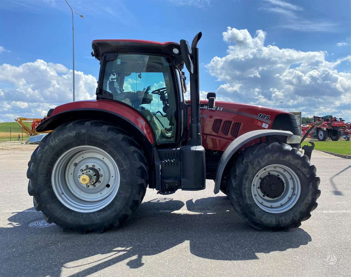 Case-IH Puma 185, traktori