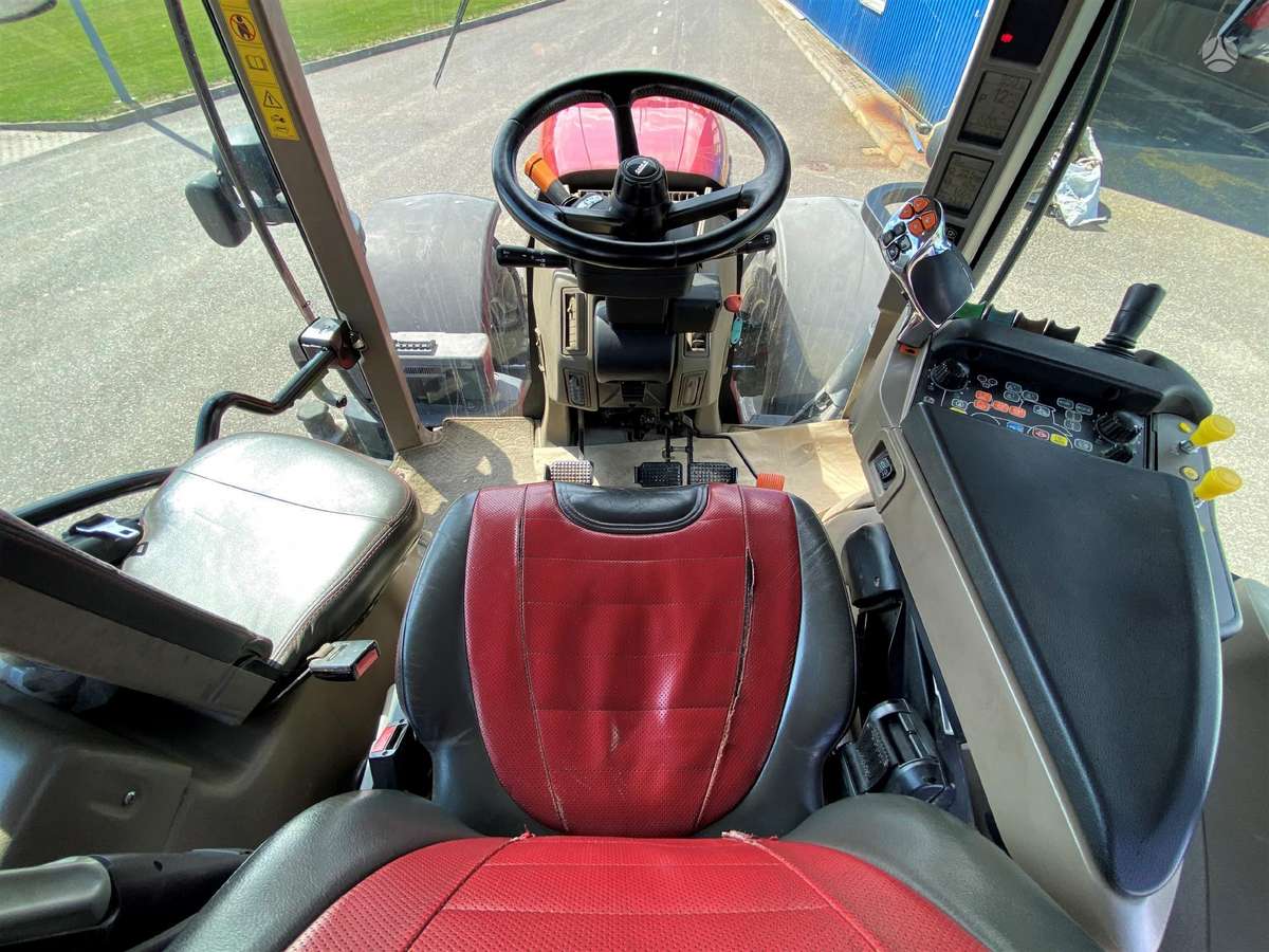 Case-IH Puma 185, traktori