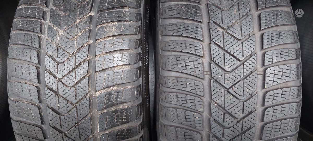 Pirelli, žieminės 235/40 R19