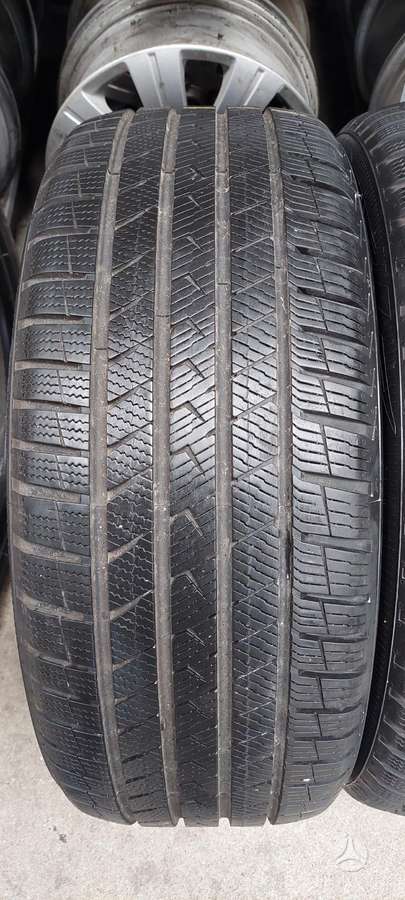 Vredestein, winter 255/45 R20