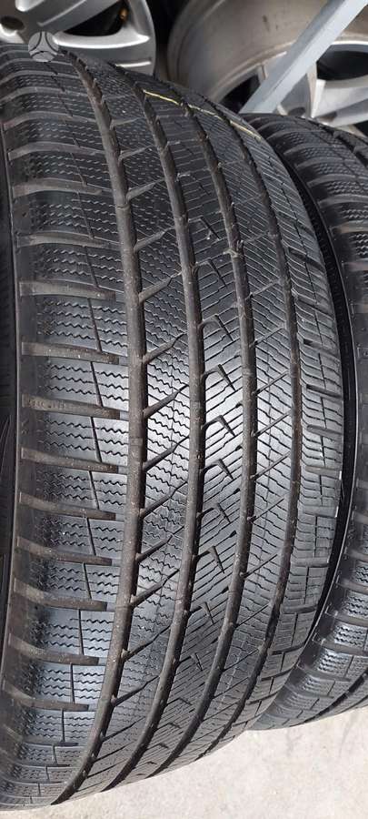 Vredestein, зимние 255/45 R20