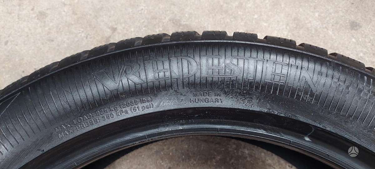 Vredestein, зимние 255/45 R20