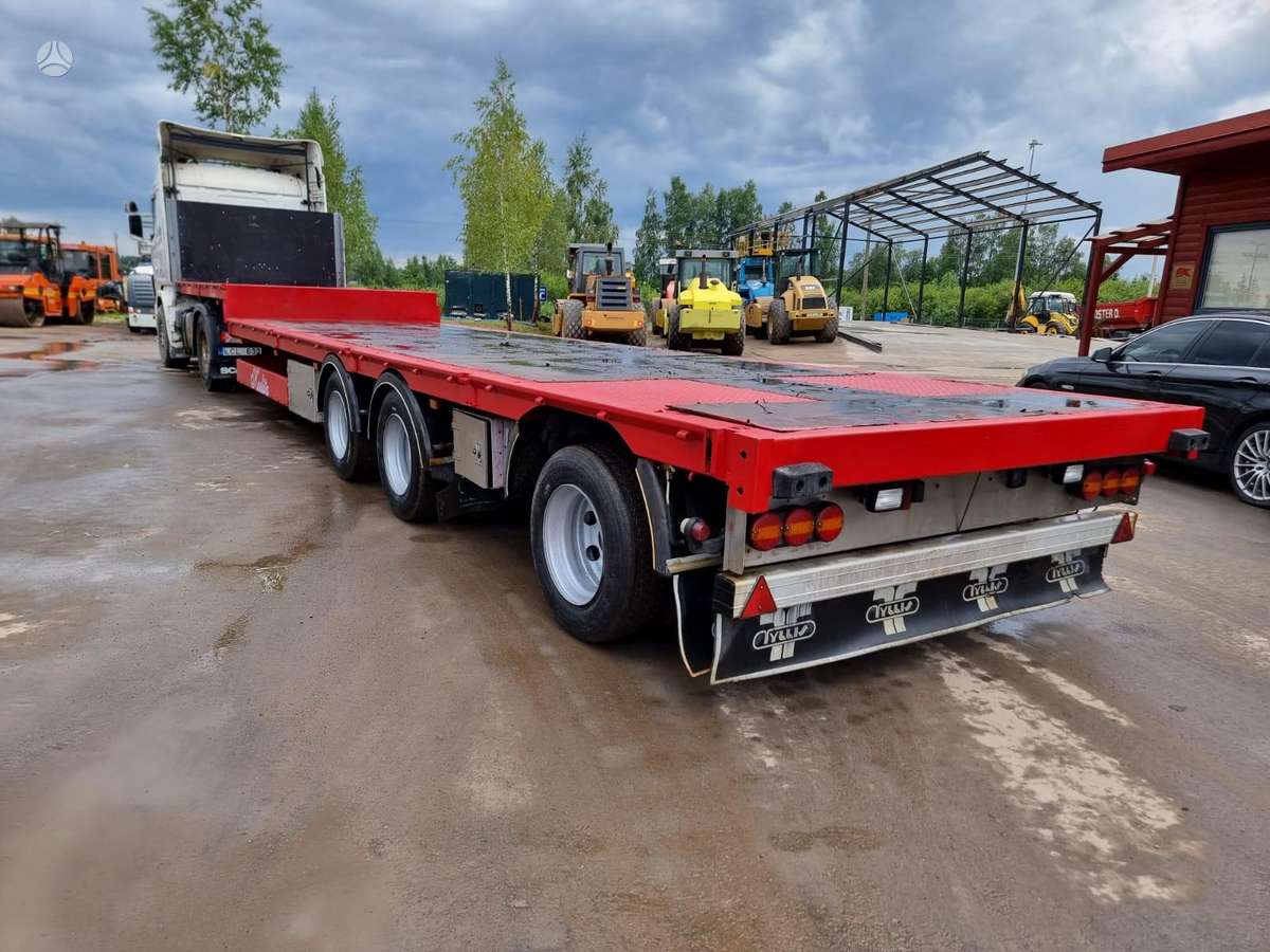 King Tyllis, flatbed