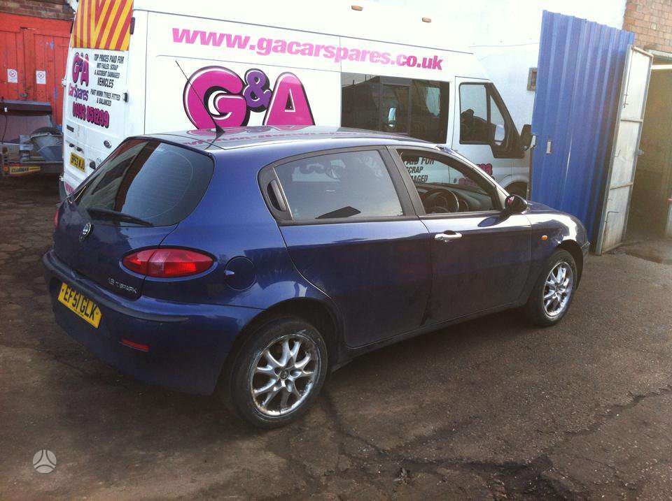 Alfa Romeo 147 Ar3210