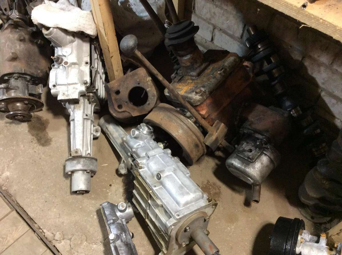 GAZ 24 детали салона