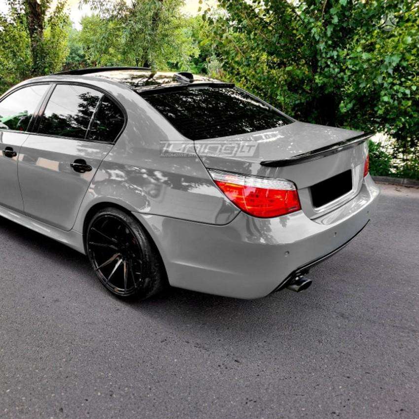 BMW 5 serija Bmw e60 e61 m apdailos dalys e60 e61 apatinės grotelės m