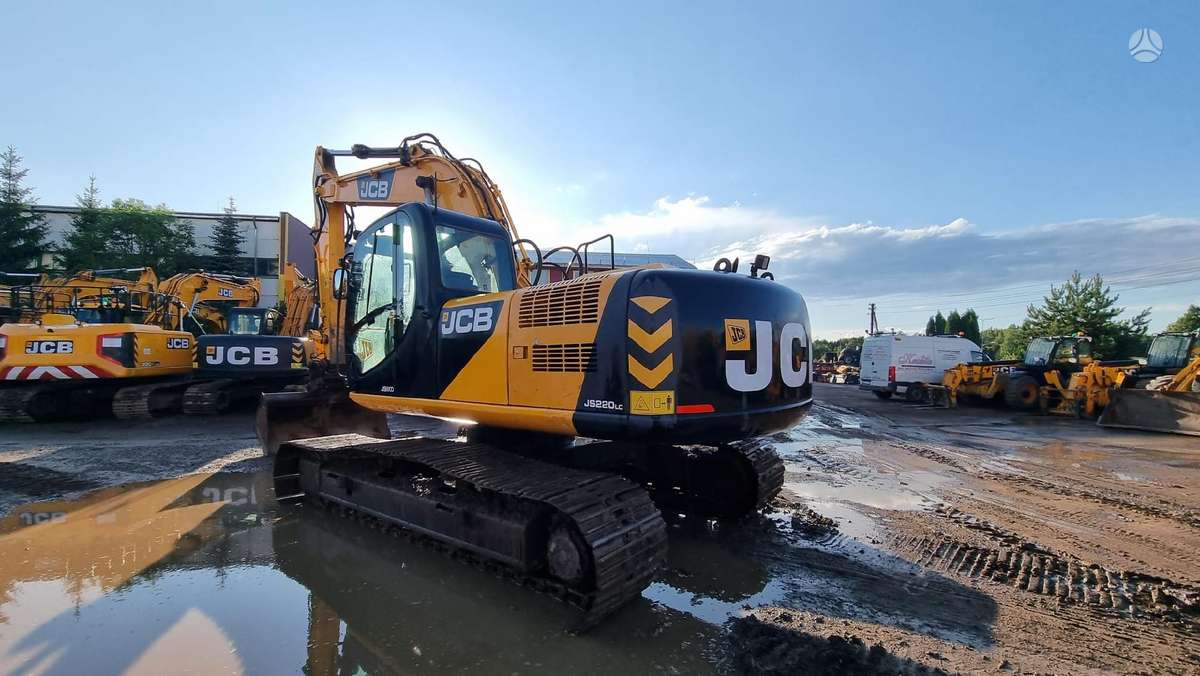JCB JS220 LC, ekskavatori
