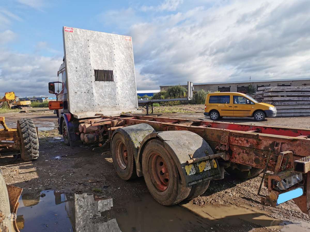Scania R144, trucks
