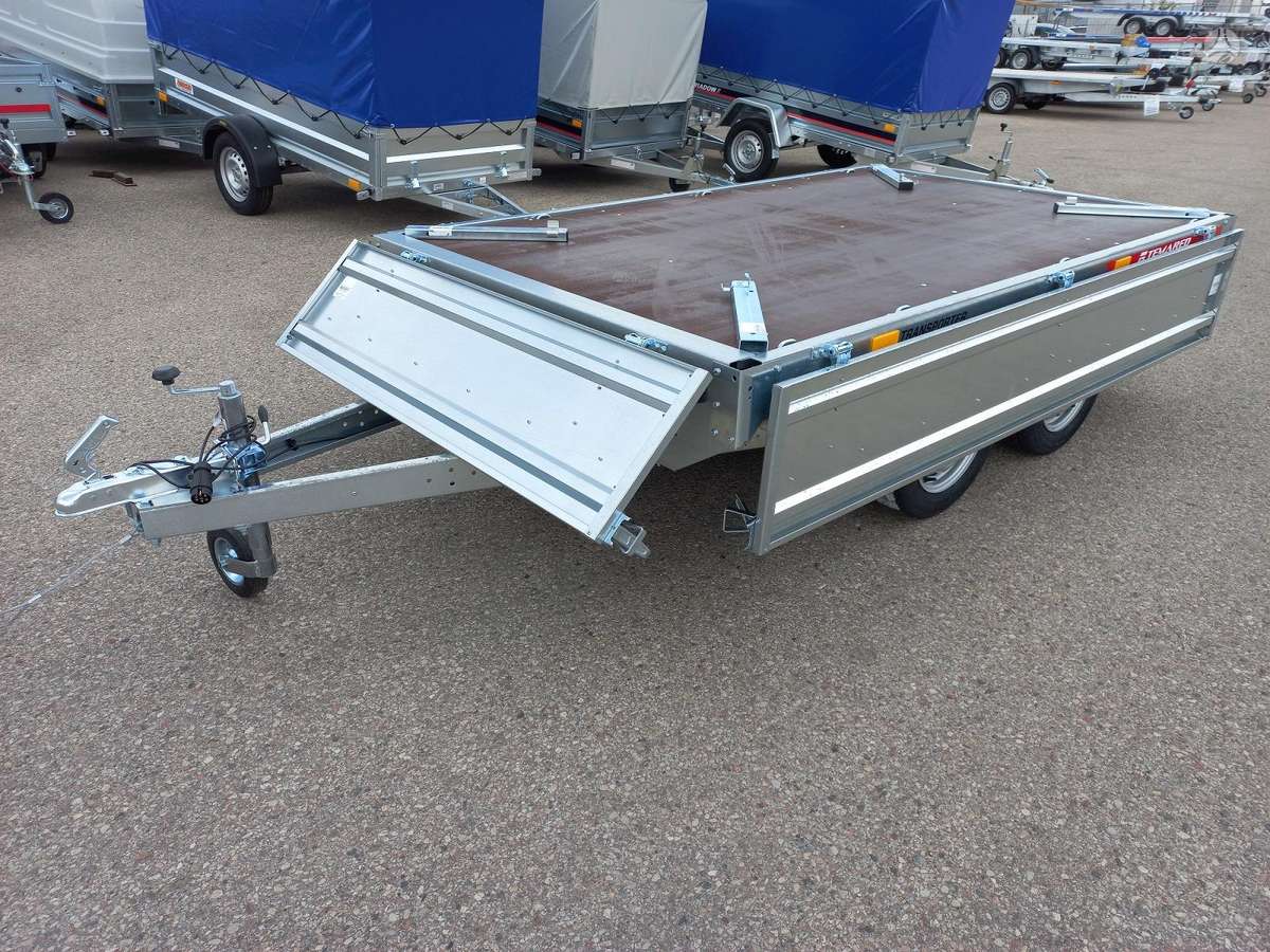 TEMARED Transporter 2515/2, passenger car trailers