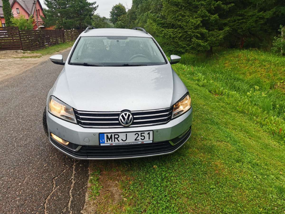 Volkswagen Passat, 2.0 l., Универсал