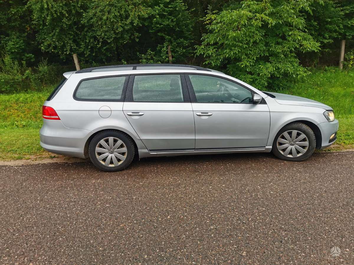 Volkswagen Passat, 2.0 l., Универсал