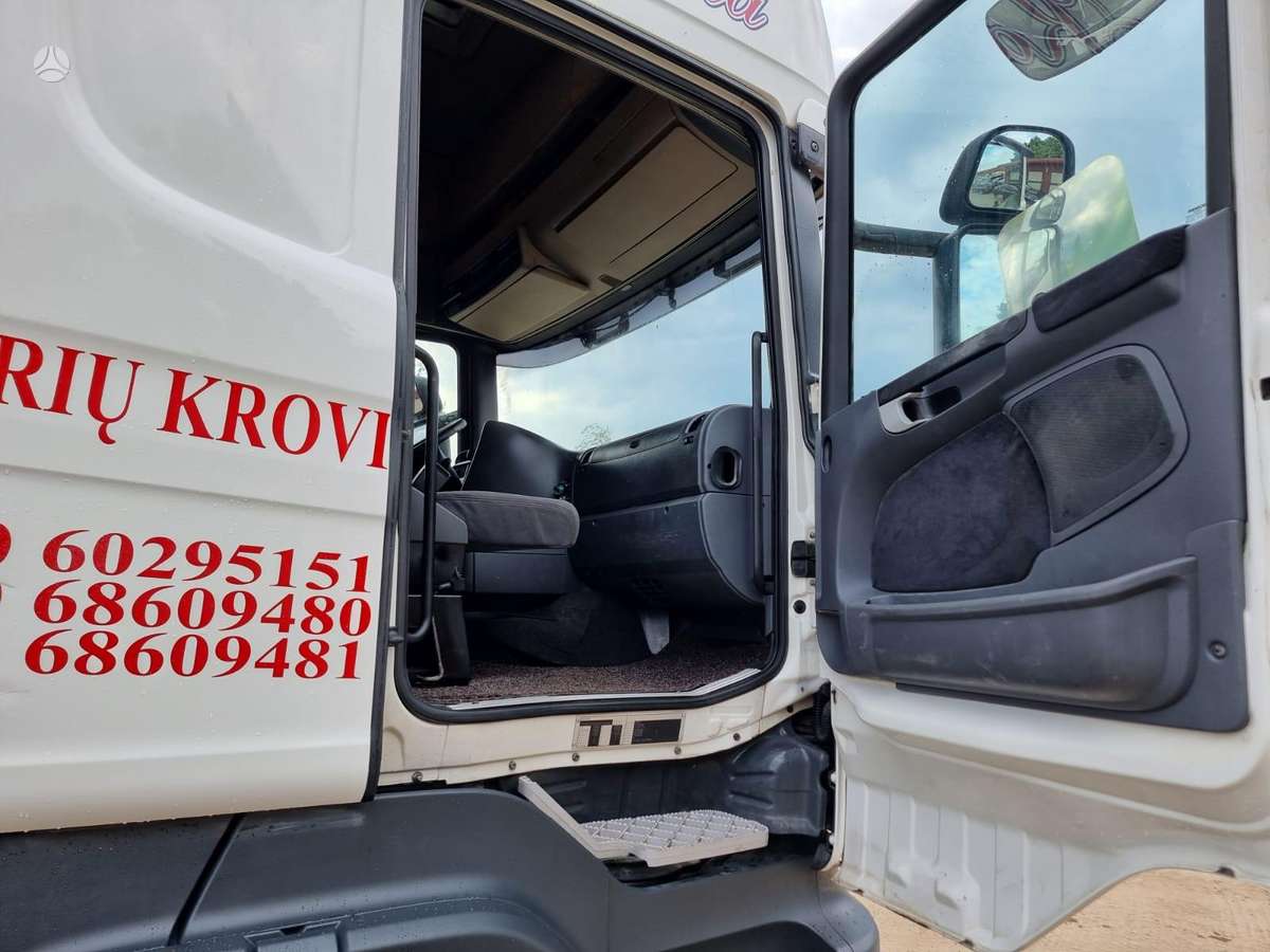 Scania R420, double sleeper