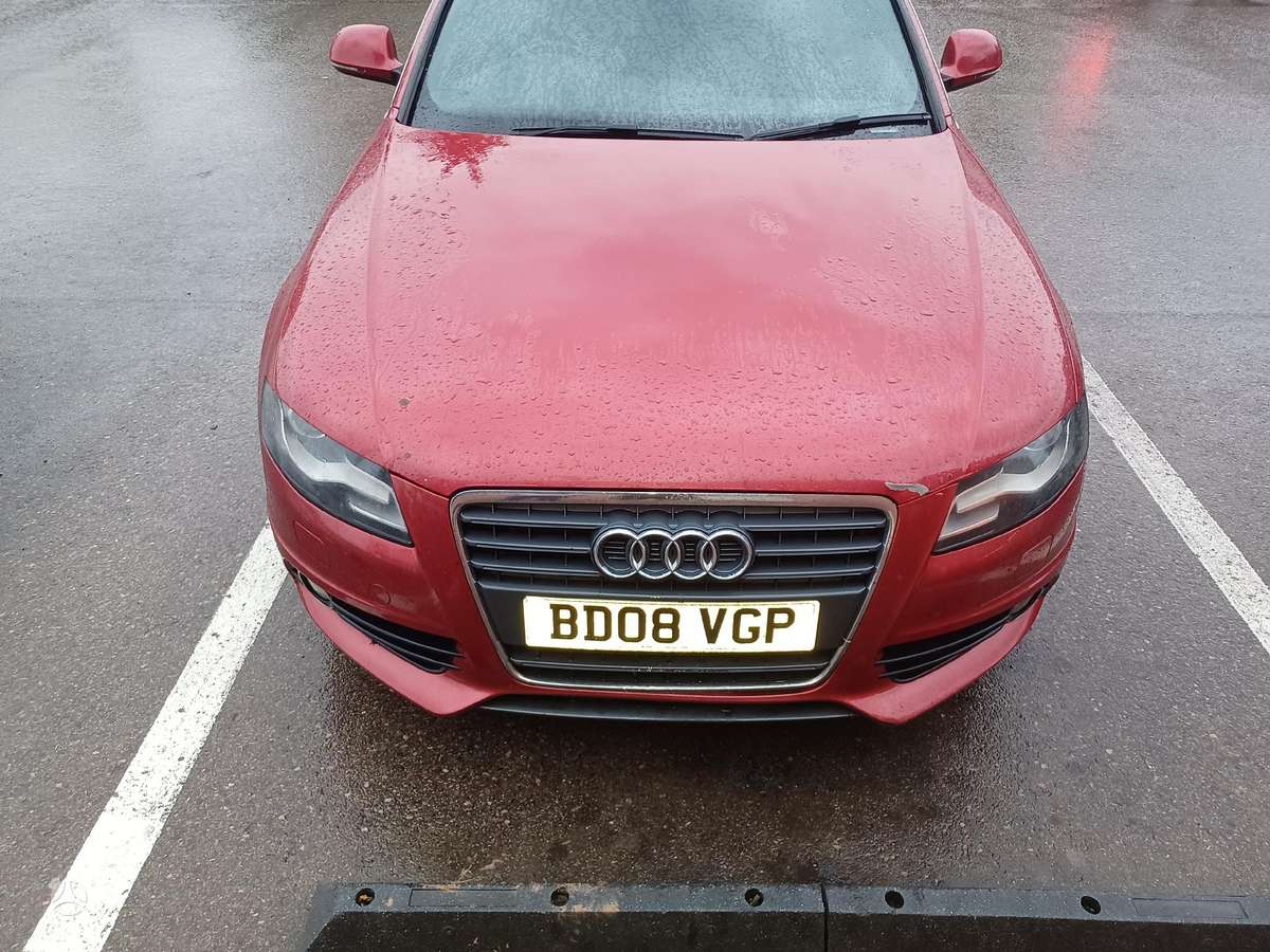 Audi A4 Neviena ardyta