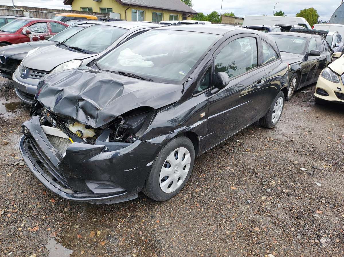 Opel Corsa по частям. Dirbame nuo 9h iki 18h