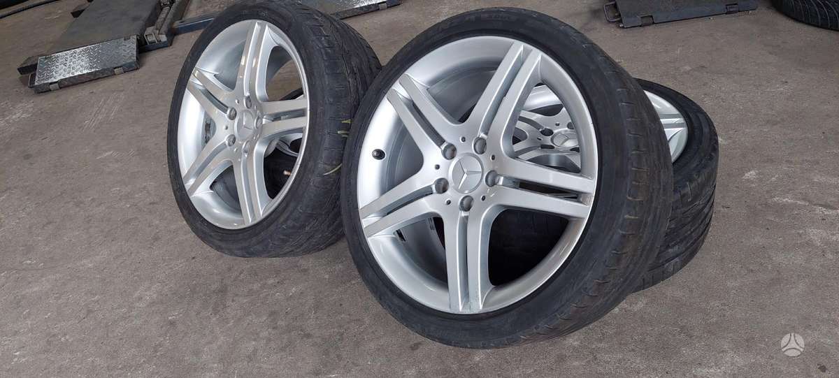 Mercedes-Benz, light alloy, R18