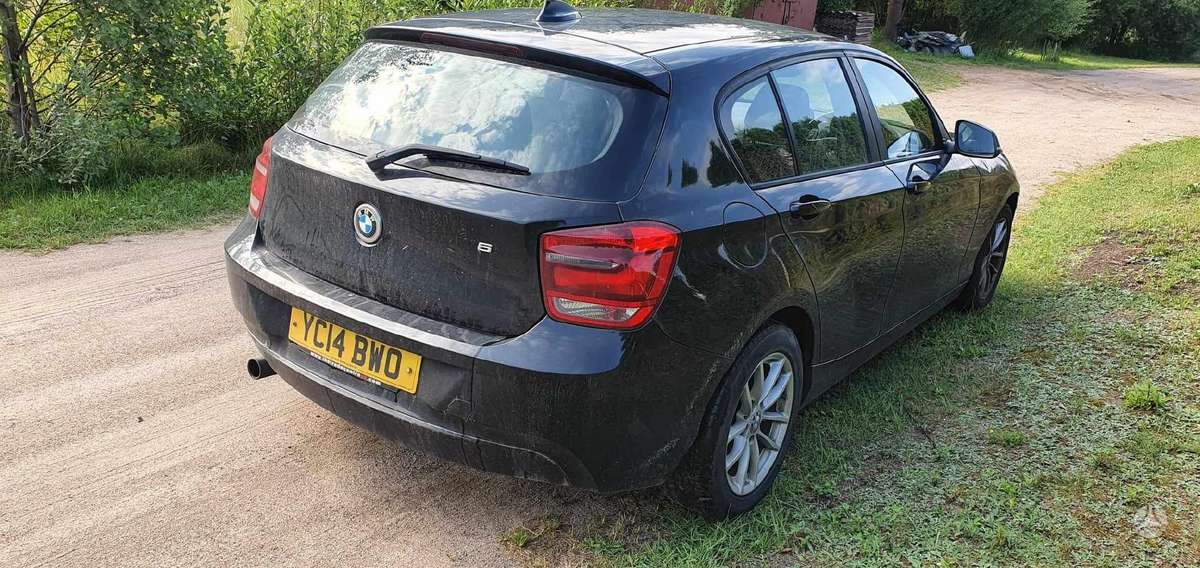 BMW 116 Dalimis