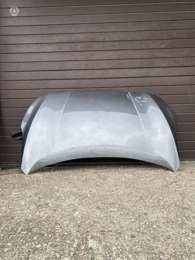 Nissan Leaf kėbulo dalys