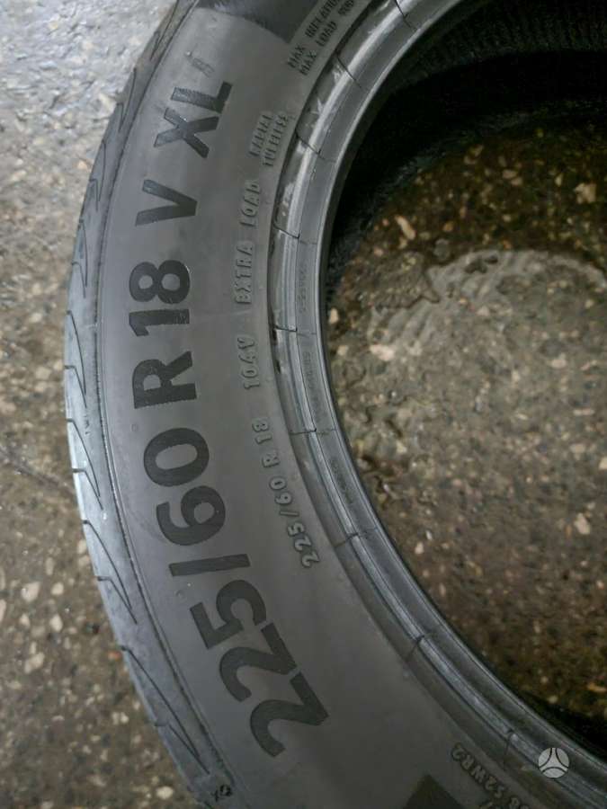 Continental, vasarinės 225/60 R18