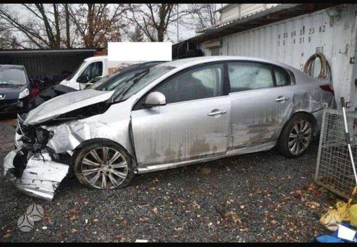 Renault Latitude детали шасси