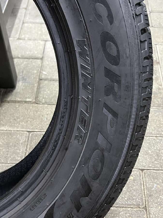 Pirelli SCORPION WINTER, žieminės 215/65 R17