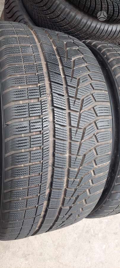 Hankook, žieminės 285/30 R22